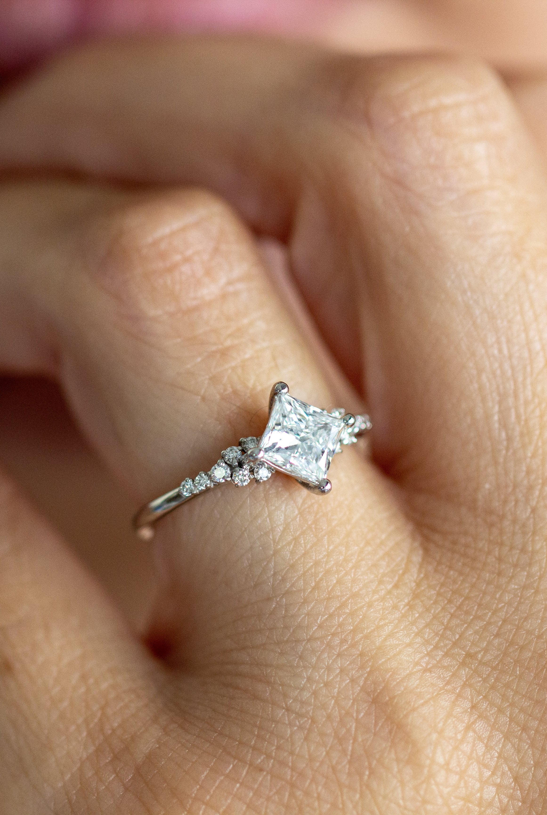 טבעת זהב ויהלומים פרינסס